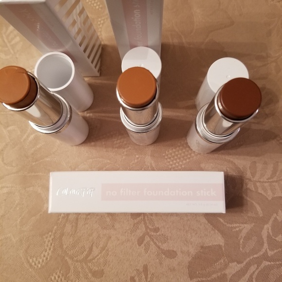 FOUNDATION - Picture 3 of 4